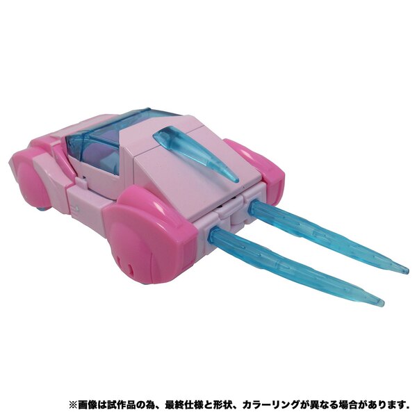 Takara Cyberverse Action Master 07 Arcee Official Images  (4 of 5)